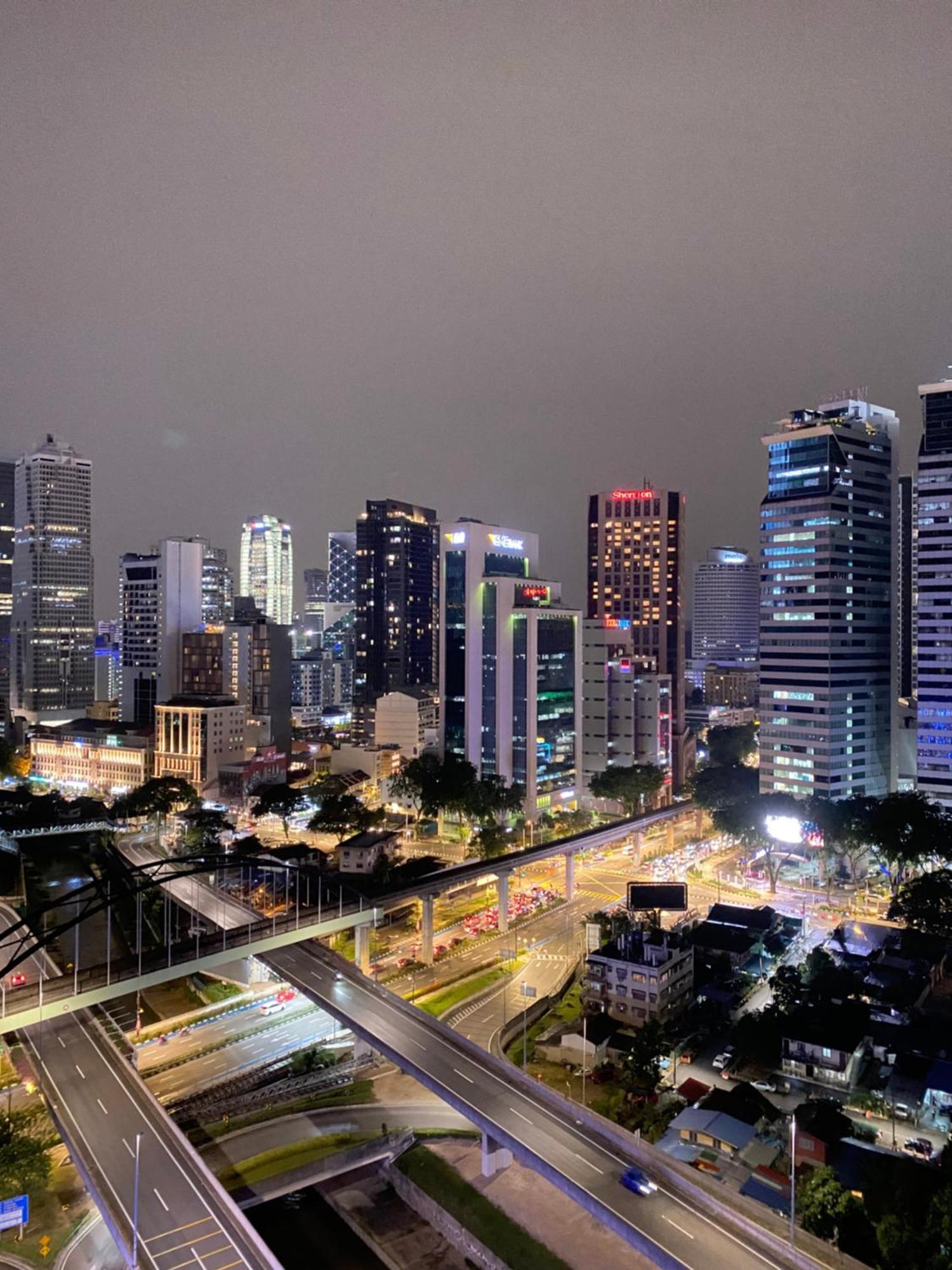Mercu Summer Suites Klcc By Minutepointhome 吉隆坡 外观 照片